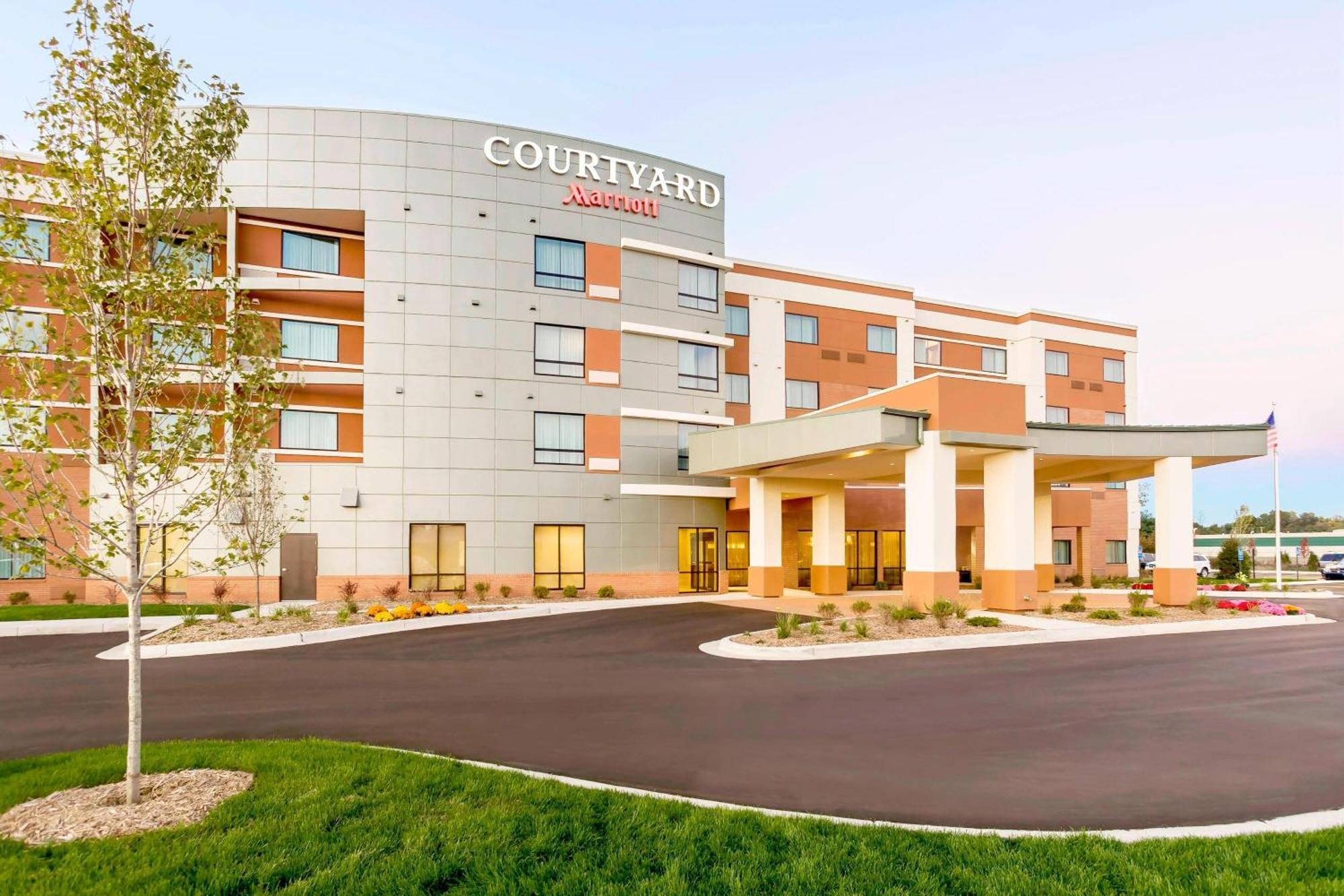 Courtyard By Marriott Kalamazoo Portage Ngoại thất bức ảnh