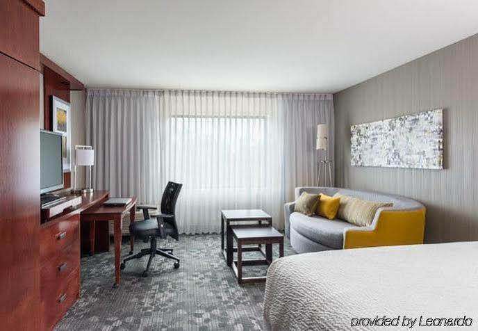 Courtyard By Marriott Kalamazoo Portage Ngoại thất bức ảnh